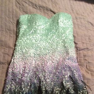 Lux gal dress